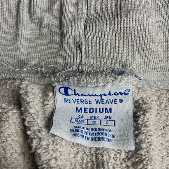 Champion sweatpants!! - Picture 3 of 5